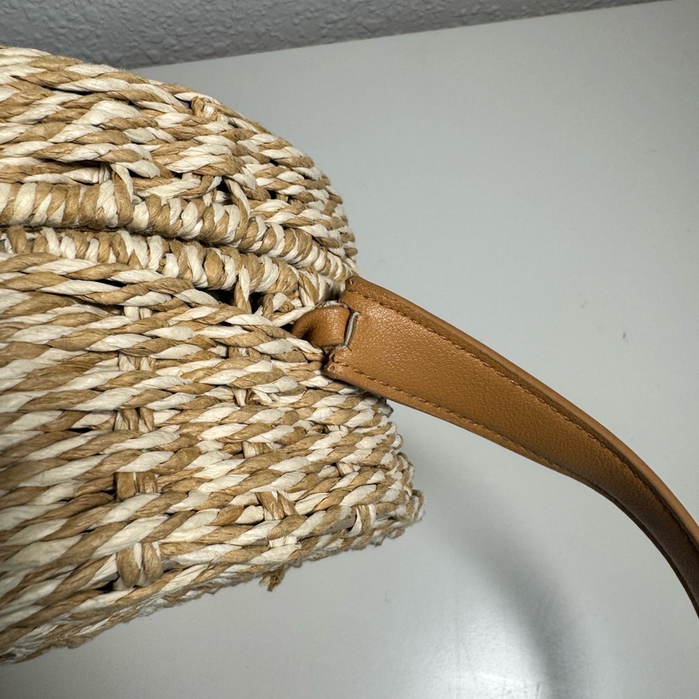World Market Chic Tan Woven‎ Crossbody Bag - Picture 5 of 8